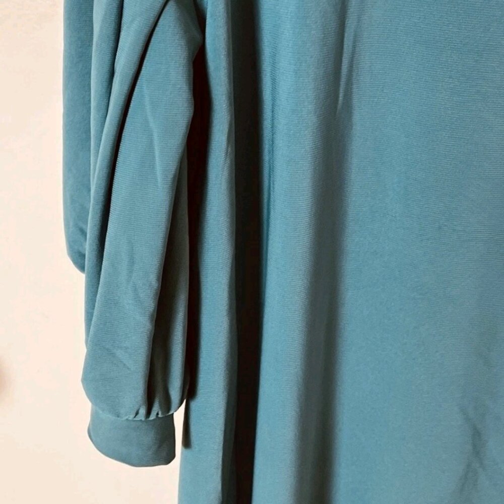 Carmen Marc Valvo Teal Balloon Sleeve Blouse Plus 3X NWT - Picture 10 of 11
